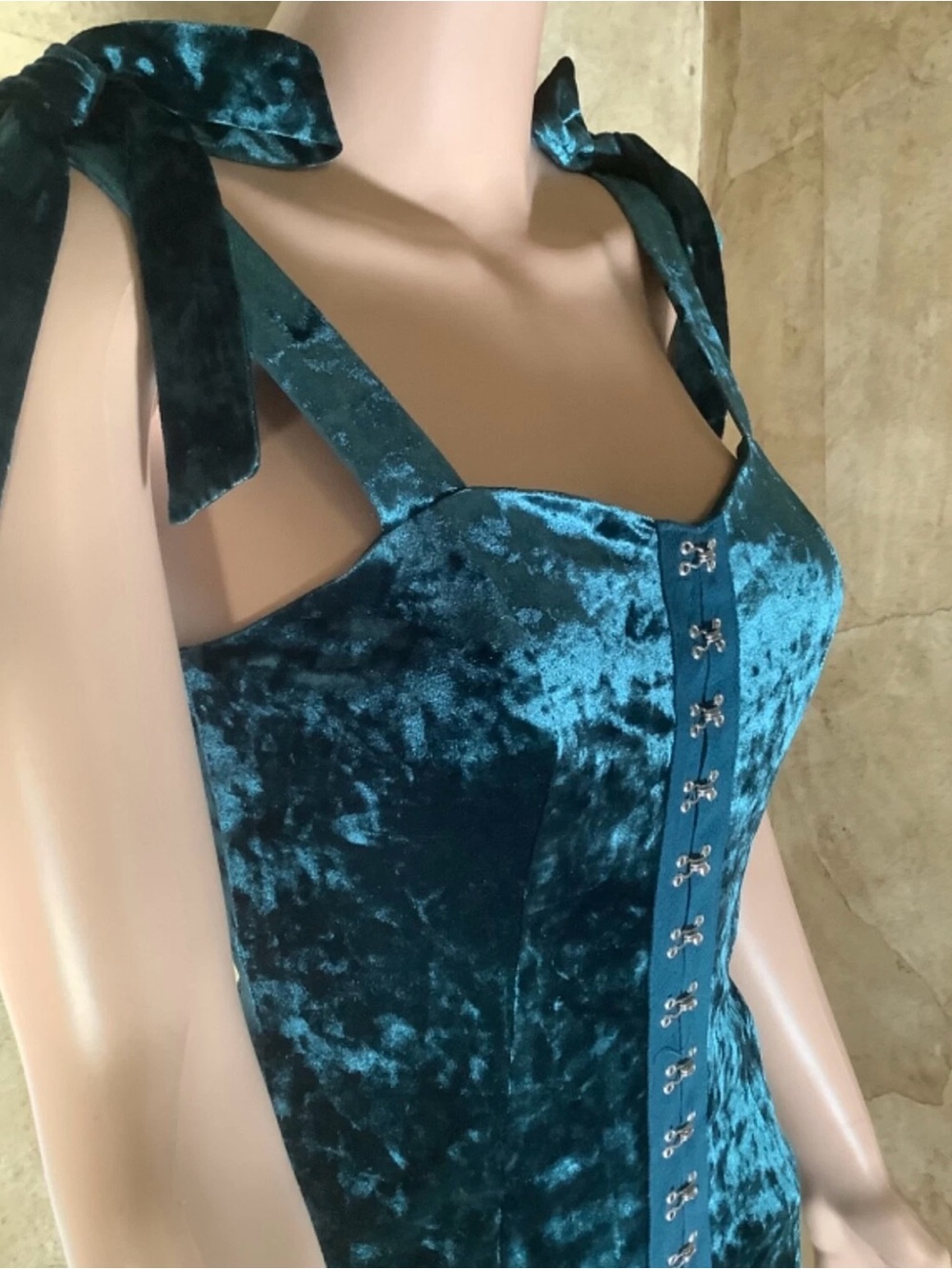 Forever 21 Velvet Tie-Shoulder Bodycon Mini Dress in Teal - Size S - Picture 3 of 11
